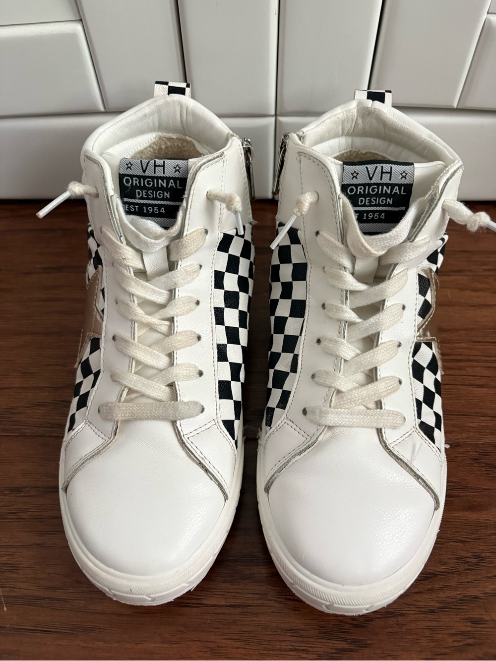 Vintage Havana White High-Top Sneakers with Black Checkerboard